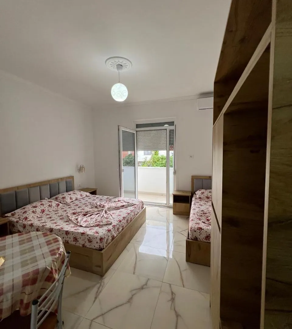 Guesthouse Na Dıraç 0*,  Arnavutluk